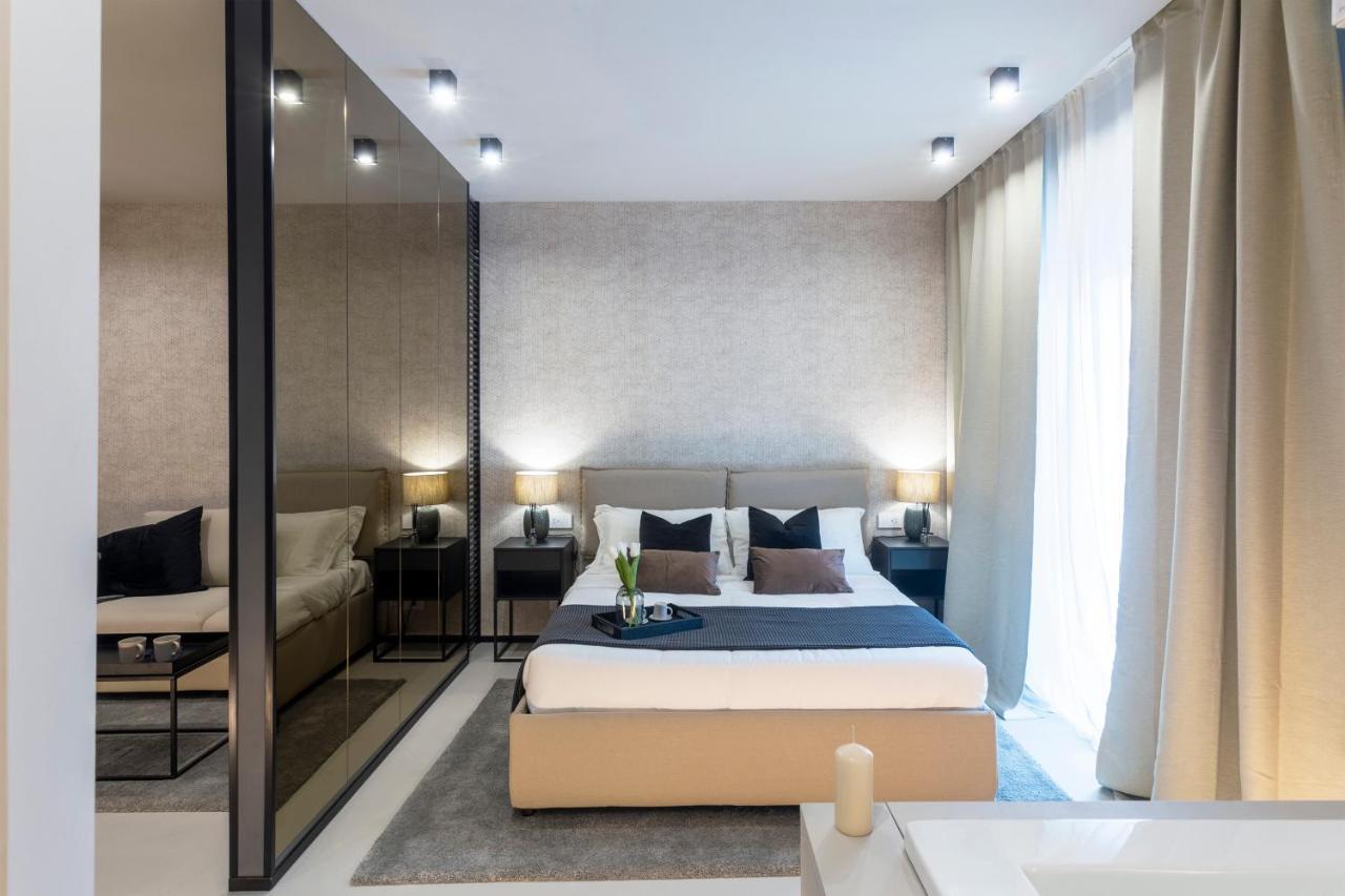 Ostia Holiday Greed Lounge Privee Eksteriør bilde
